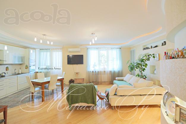 Продам квартиру на Соборном, центр